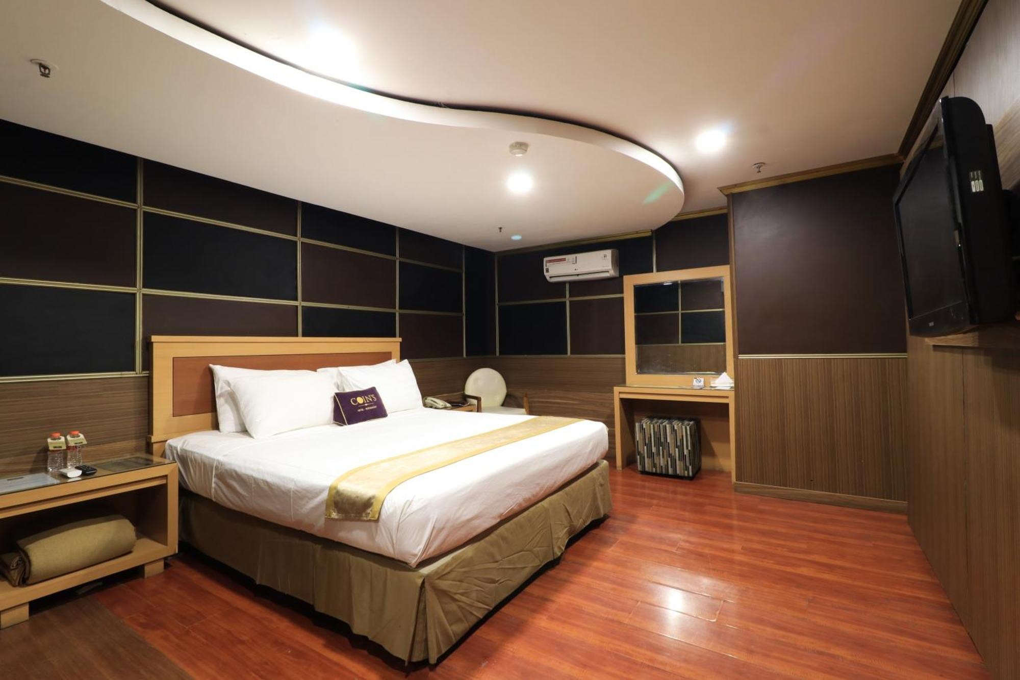 Coins Hotel Τζακάρτα Εξωτερικό φωτογραφία