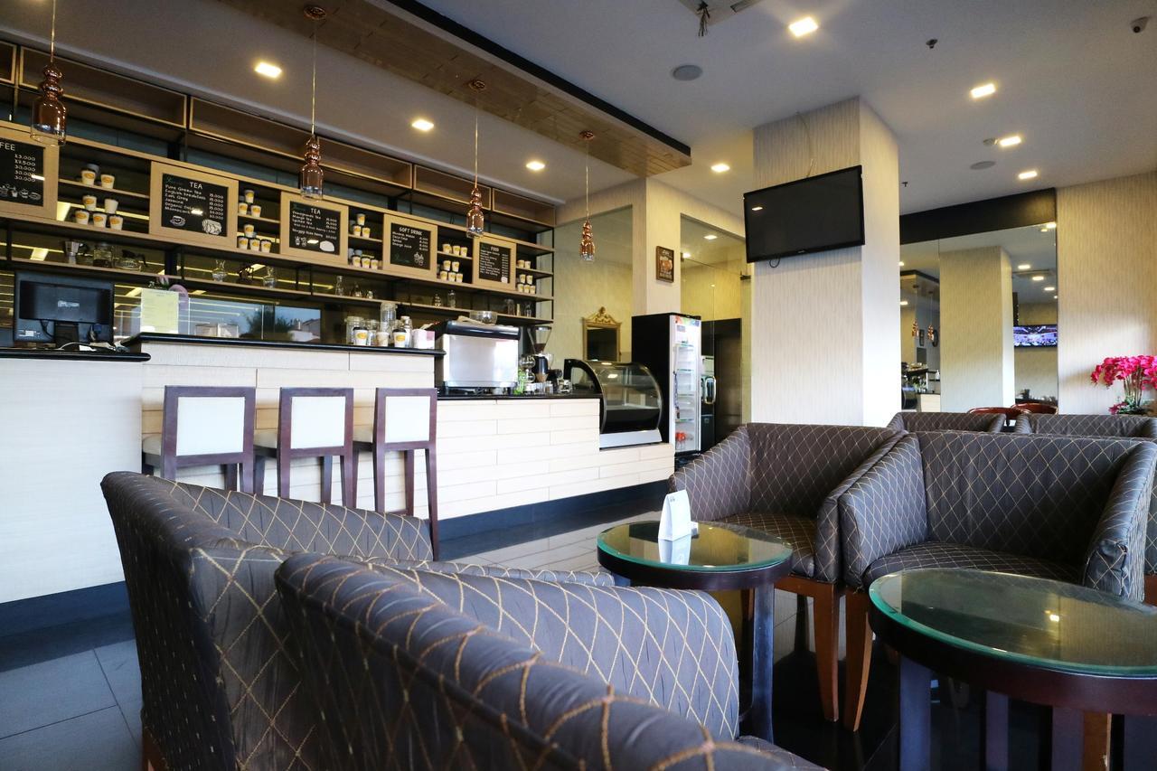 Coins Hotel Τζακάρτα Εξωτερικό φωτογραφία