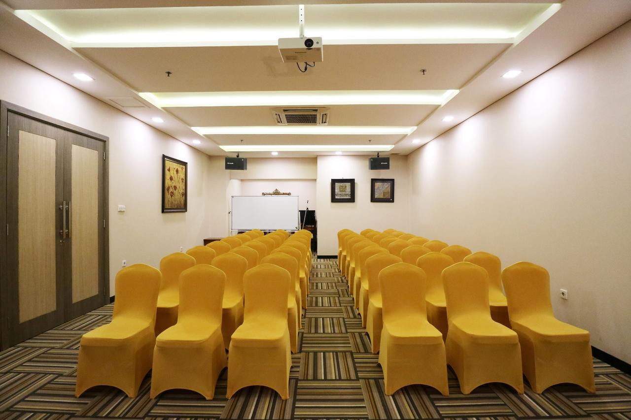 Coins Hotel Τζακάρτα Εξωτερικό φωτογραφία